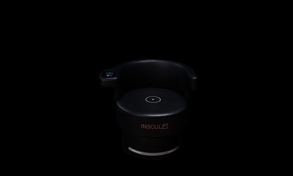 INSCULPT CHAIR -hoitotuoli